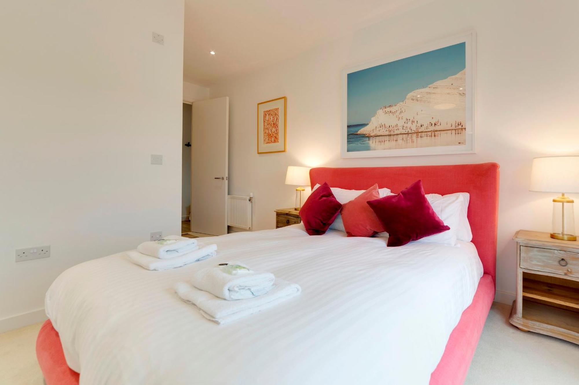 Pass The Keys Stunning And Spacious Modern Flat - Own Car Park Cambridge  Bagian luar foto