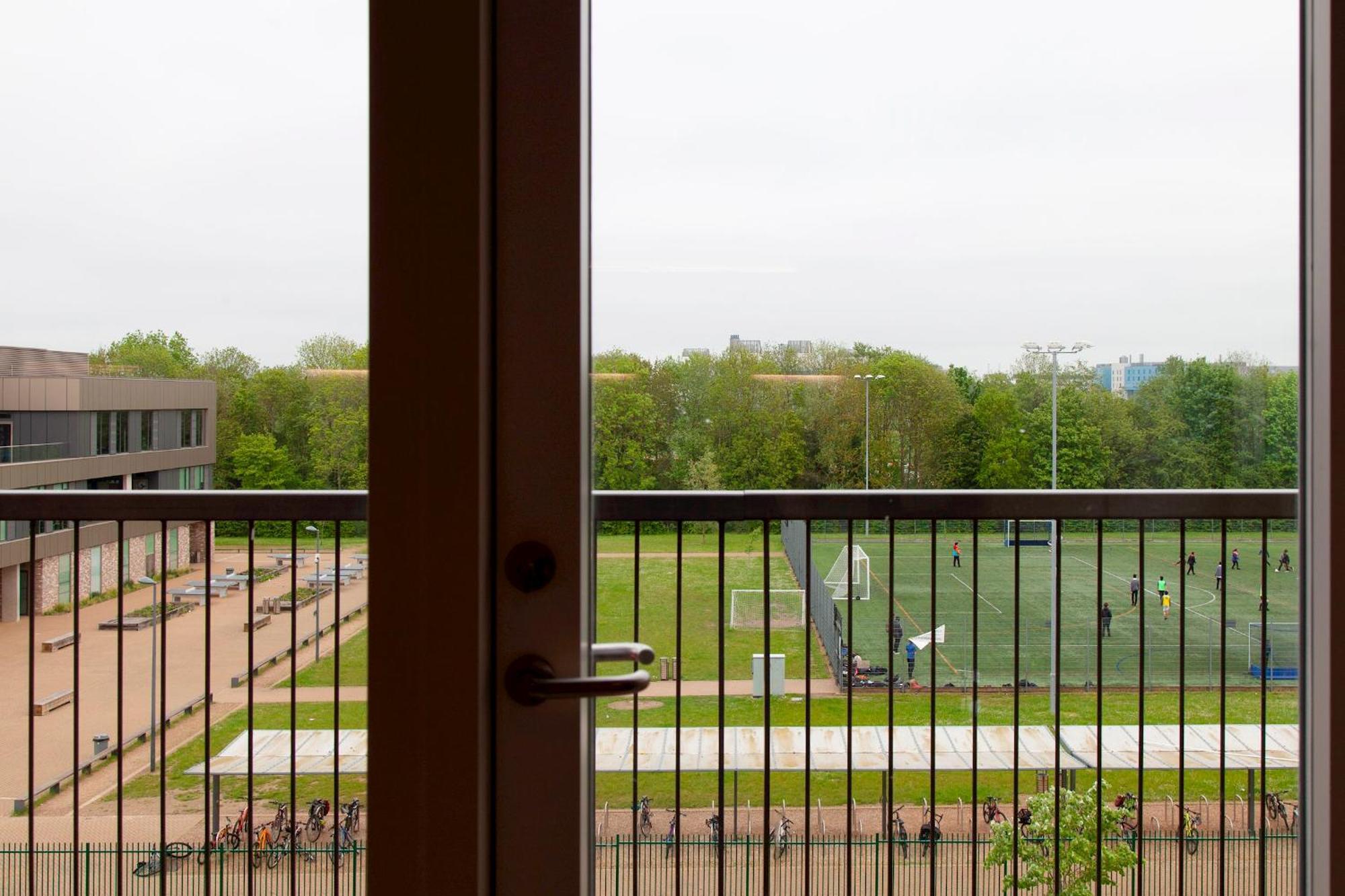 Pass The Keys Stunning And Spacious Modern Flat - Own Car Park Cambridge  Bagian luar foto