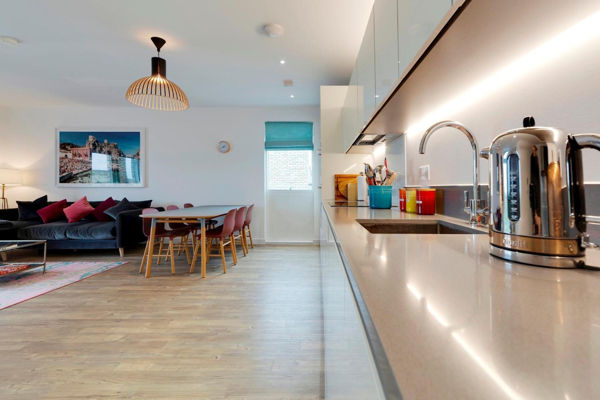 Pass The Keys Stunning And Spacious Modern Flat - Own Car Park Cambridge  Bagian luar foto